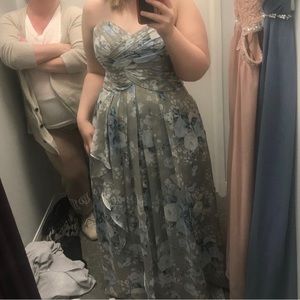 David’s Bridal prom dress